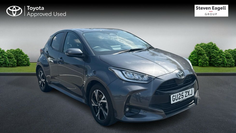 Toyota Yaris 1.5 Vvt-h Design E-cvt Euro 6 Ss Grey