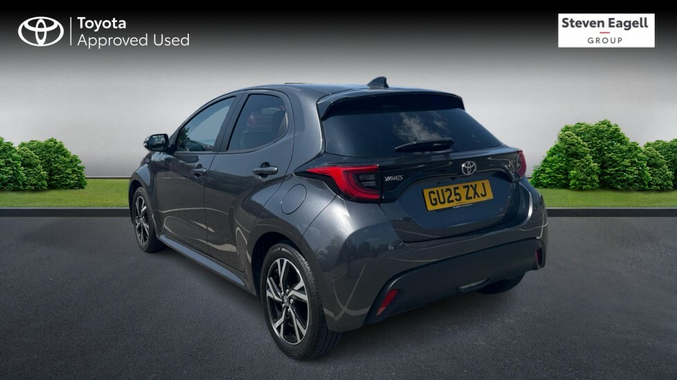 Toyota Yaris 1.5 Vvt-h Design E-cvt Euro 6 Ss Grey #4