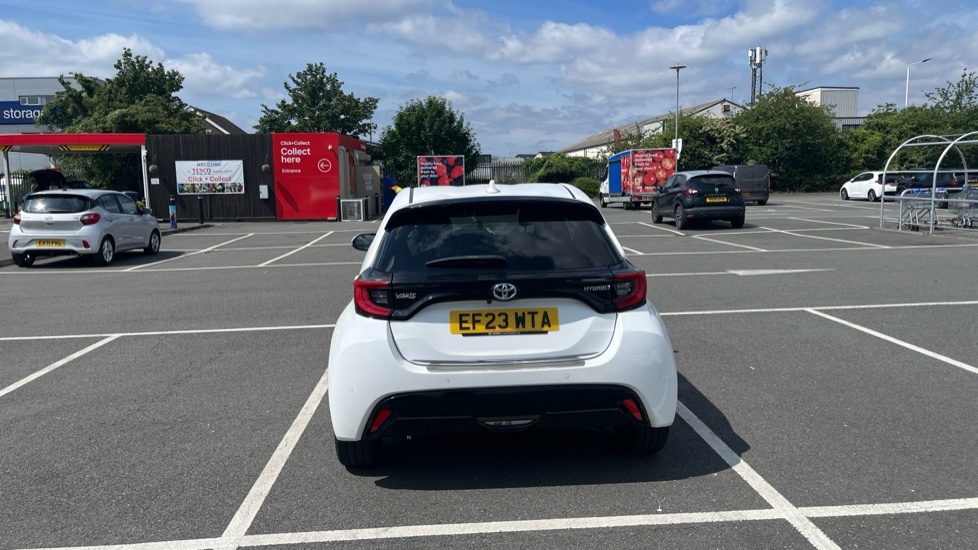 Toyota Yaris Hatchback Black #26