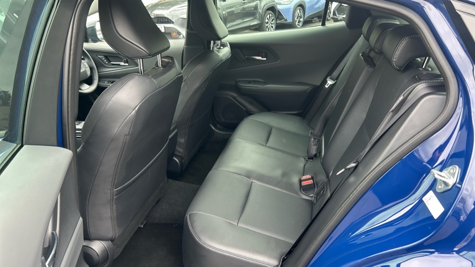 Toyota Prius 2.0 Phev Excel Cvt Yellow #15