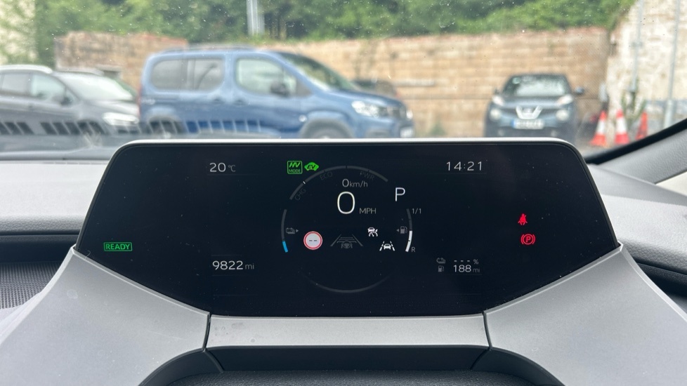 Toyota Prius 2.0 Phev Excel Cvt Yellow #11