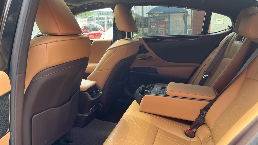 Lexus ES 2.5 300H E-cvt Euro 6 Ss Black #15