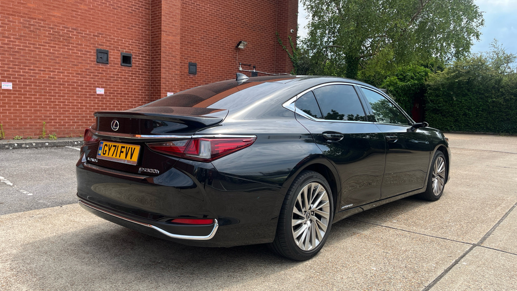 Lexus ES 2.5 300H E-cvt Euro 6 Ss Black #25
