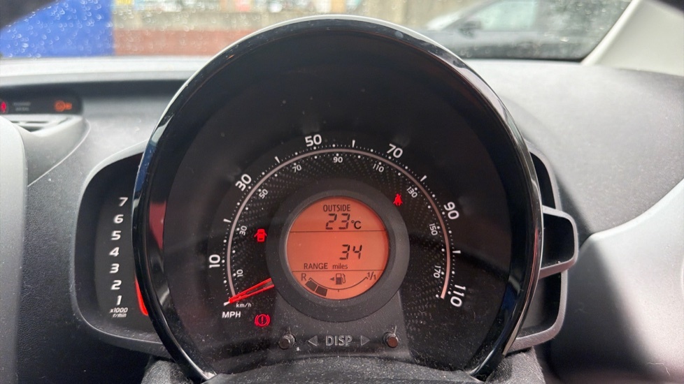 Toyota Aygo Hatchback #11