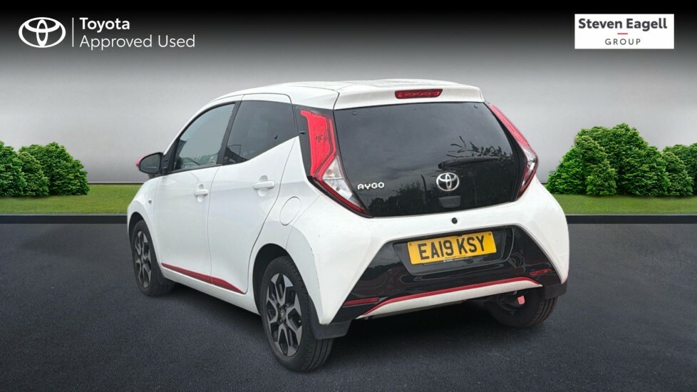 Toyota Aygo 1.0 Vvt-i X-trend Euro 6 White #4