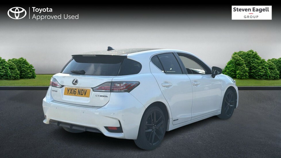 Lexus CT 1.8 200H Sport Cvt Euro 6 Ss White #2