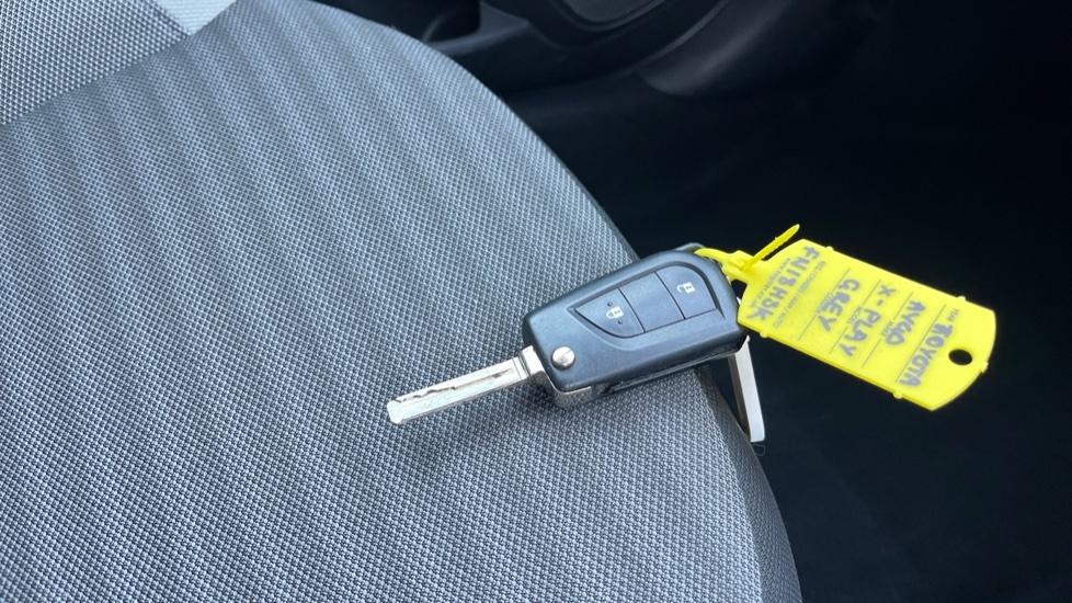 Toyota Aygo Hatchback #28