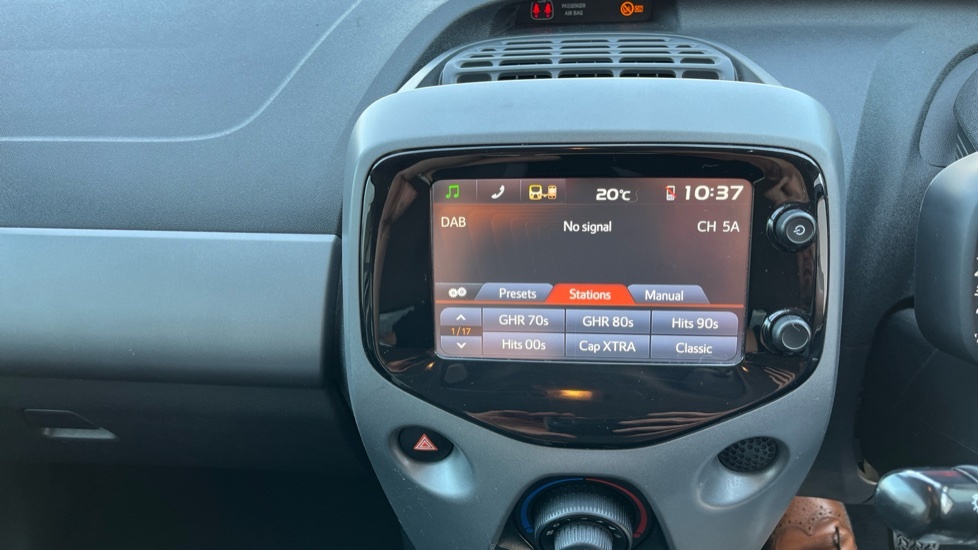 Toyota Aygo Hatchback #31