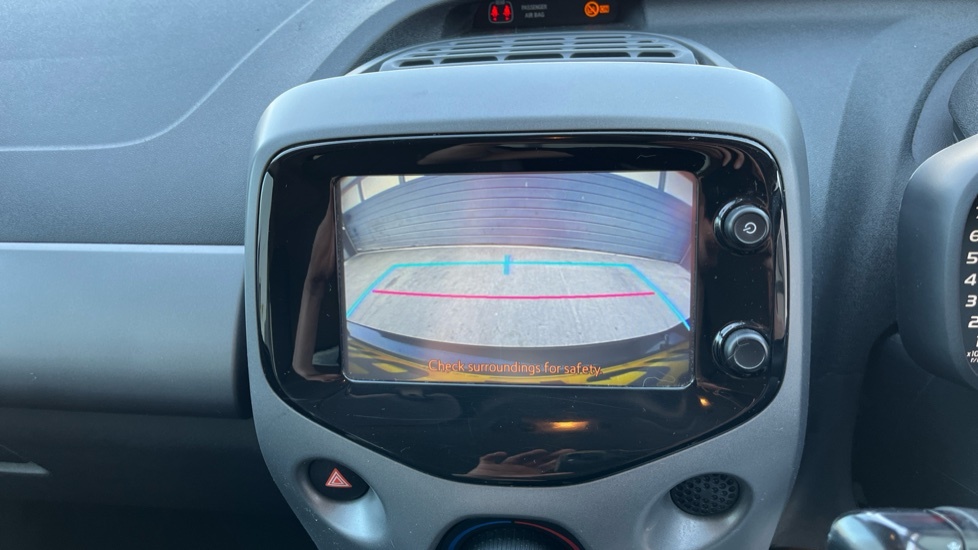 Toyota Aygo Hatchback #33