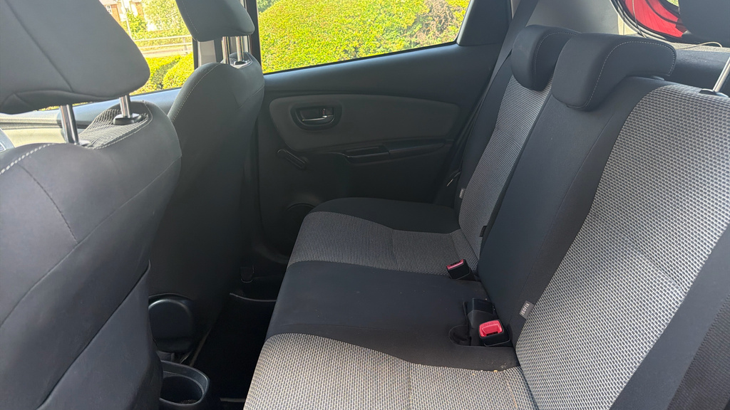 Toyota Yaris Hatchback  #15