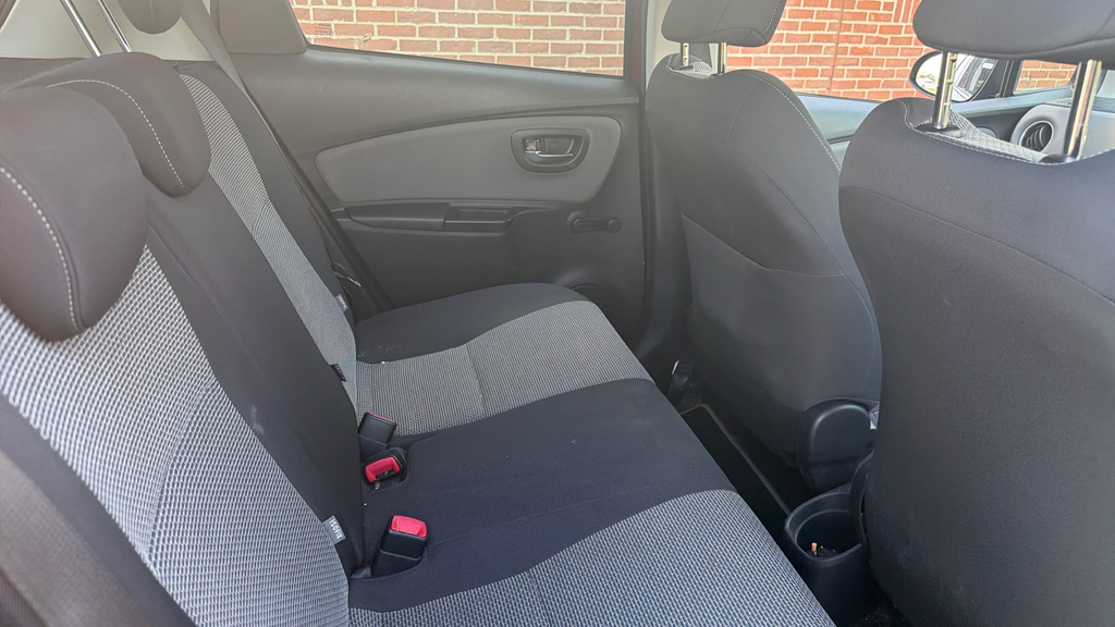 Toyota Yaris Hatchback  #8