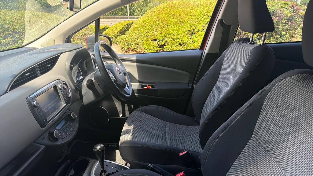 Toyota Yaris Hatchback  #5