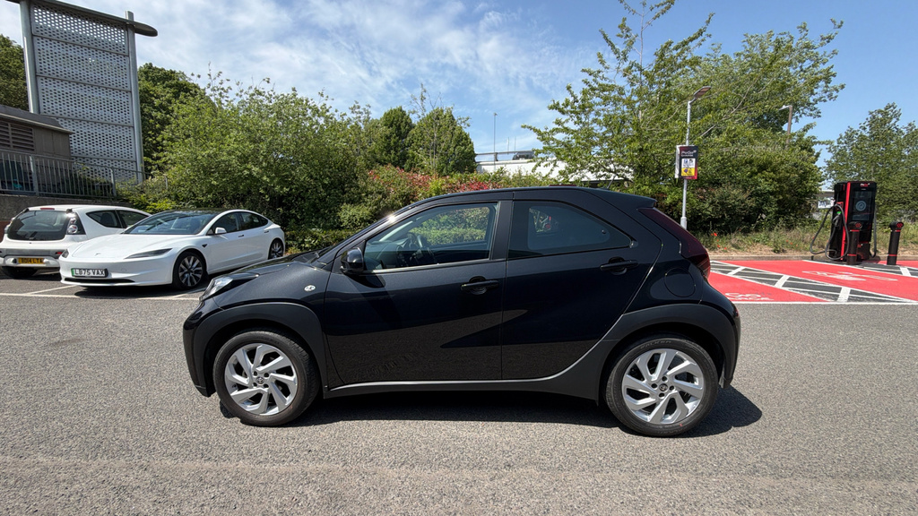 Toyota Aygo X Pure Automatic White #24