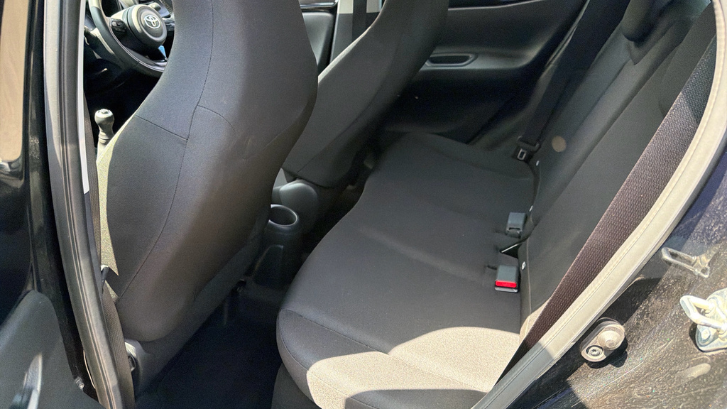 Toyota Aygo X Pure Automatic White #15