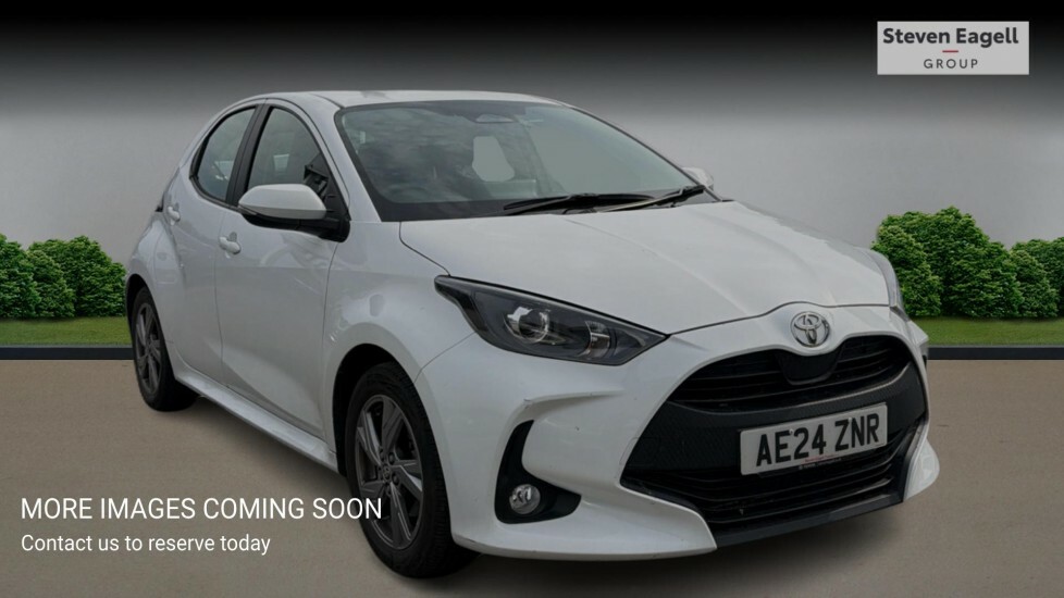 Toyota Yaris 1.5 Vvt-h Icon Hatchback Hybrid E-cvt E White