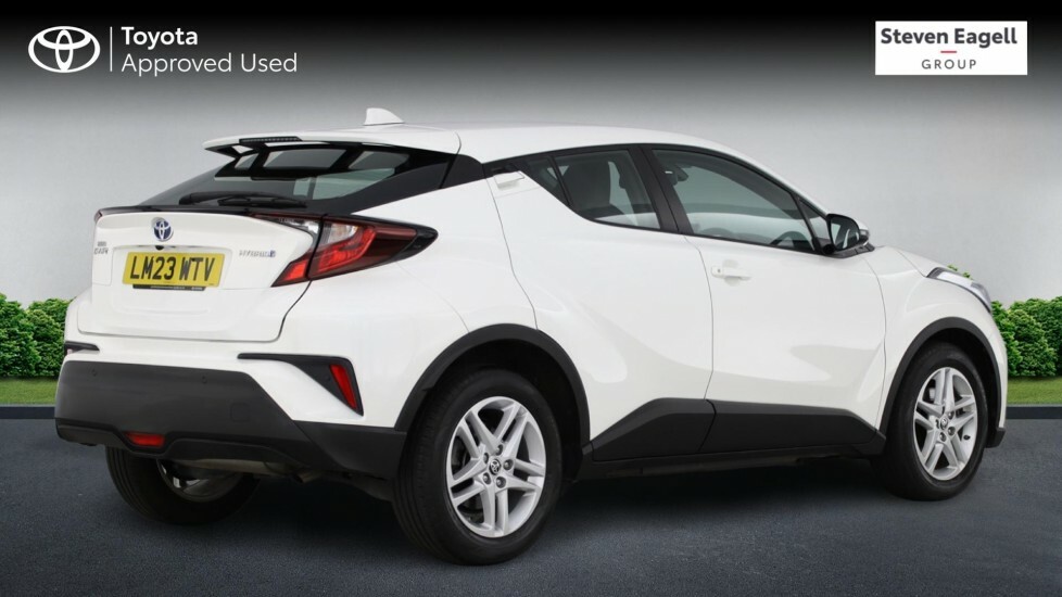 Toyota C-Hr 1.8 Vvt-h Icon Cvt Euro 6 Ss White #2