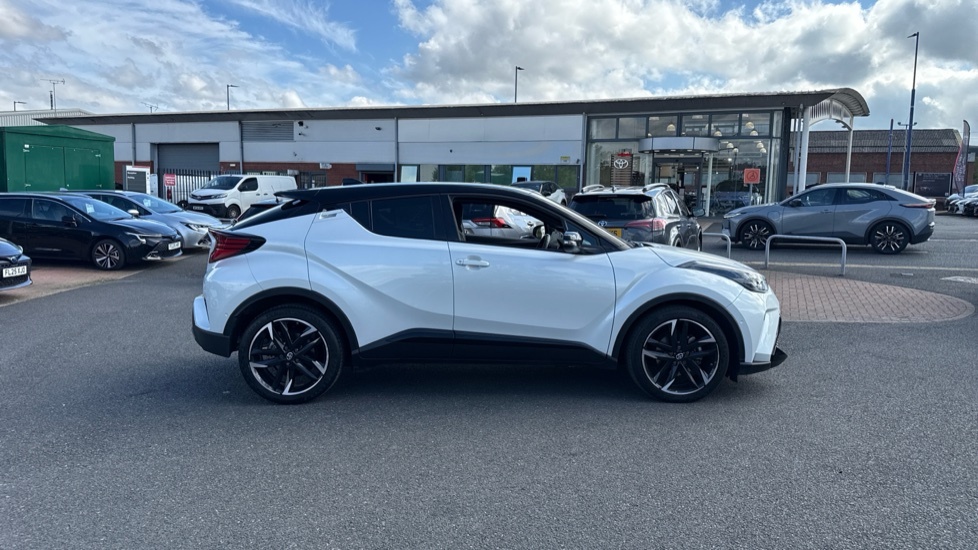 Toyota C-Hr Excel Silver #23
