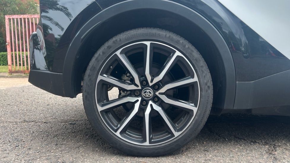 Toyota C-Hr Excel Grey #25