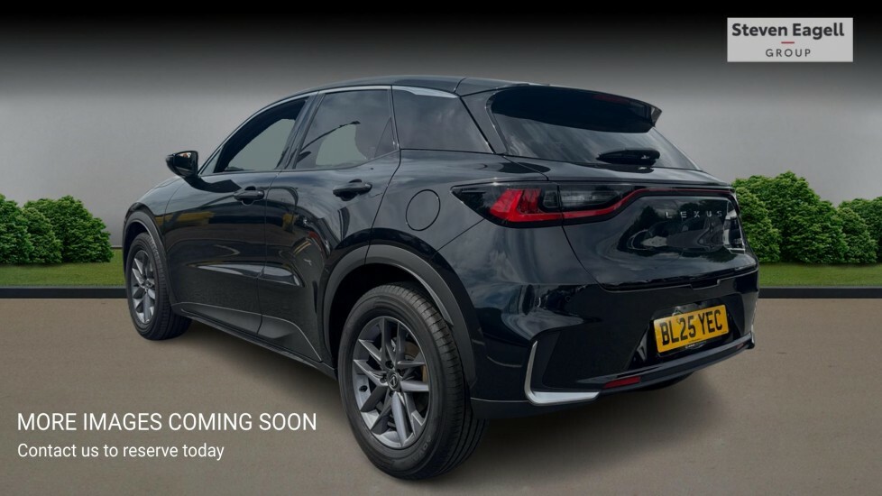 Lexus LBX 1.5 Vvt-ie Premium E-cvt Euro 6 Ss Black #2