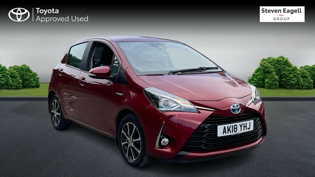 Toyota Yaris 1.5 Vvt-h Icon Tech Hatchback Hybrid E- Red