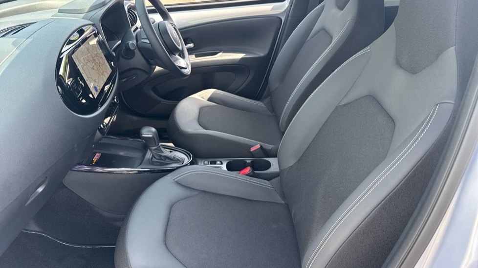 Toyota Aygo X 1.5H Excel Cvt Euro 6 Ss Silver #5