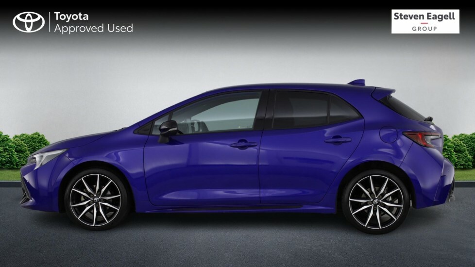 Toyota Corolla 1.8 Hybrid Excel Cvt Black #17