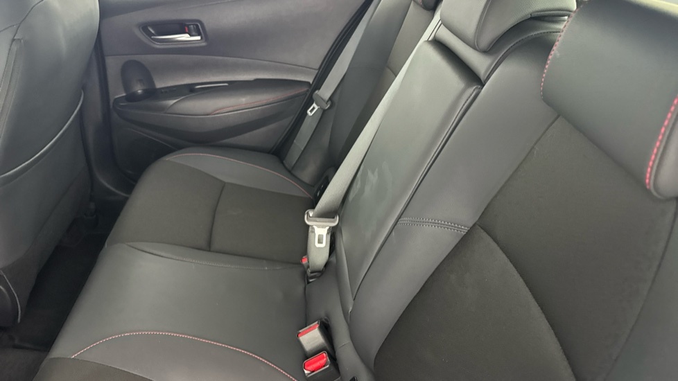 Toyota Corolla 1.8 Hybrid Excel Cvt Black #13