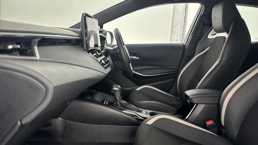 Toyota Corolla 1.8 Hybrid Excel Cvt Black #10