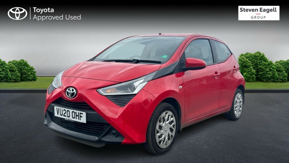 Toyota Aygo 1.0 Vvt-i X-play Euro 6 Red #3