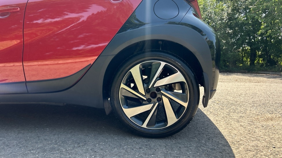 Toyota Aygo X Edge Parking Pack Beige #29
