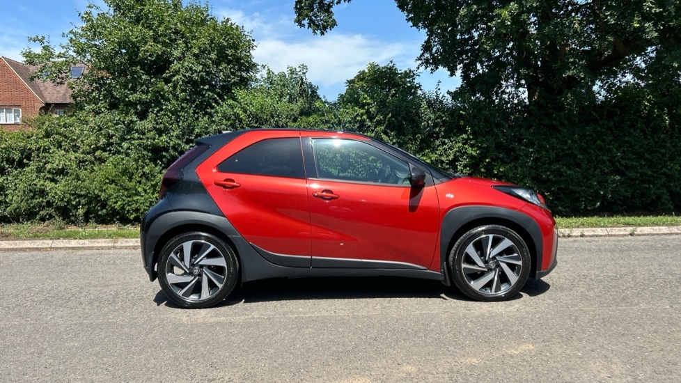 Toyota Aygo X Edge Parking Pack Beige #23