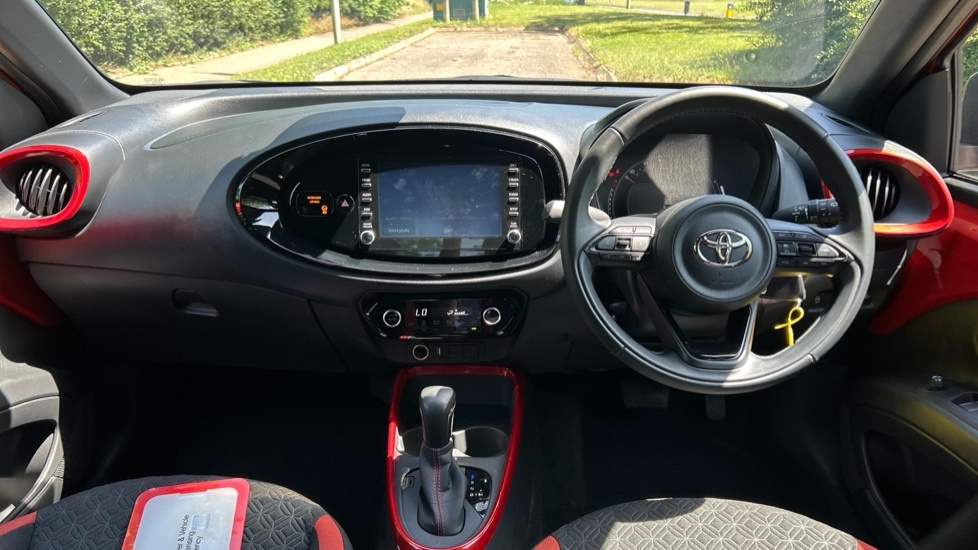 Toyota Aygo X 1.0 Vvt-i Edge Hatchback X-shift Euro 6 Red #6