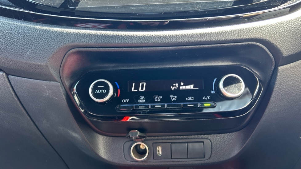 Toyota Aygo X Edge Parking Pack Beige #38
