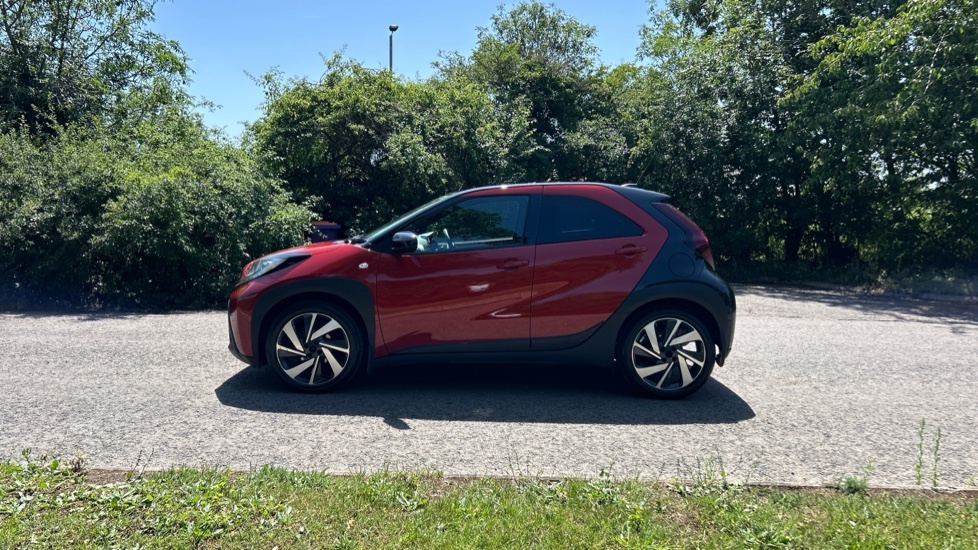 Toyota Aygo X Edge Parking Pack Beige #24