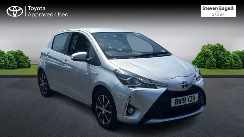 Toyota Yaris 1.5 Vvt-h Icon Tech Hatchback Hybrid E- Silver