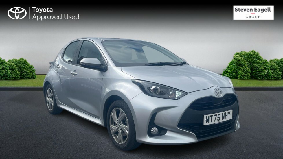Toyota Yaris 1.5 Vvt-h Icon E-cvt Euro 6 Ss Silver