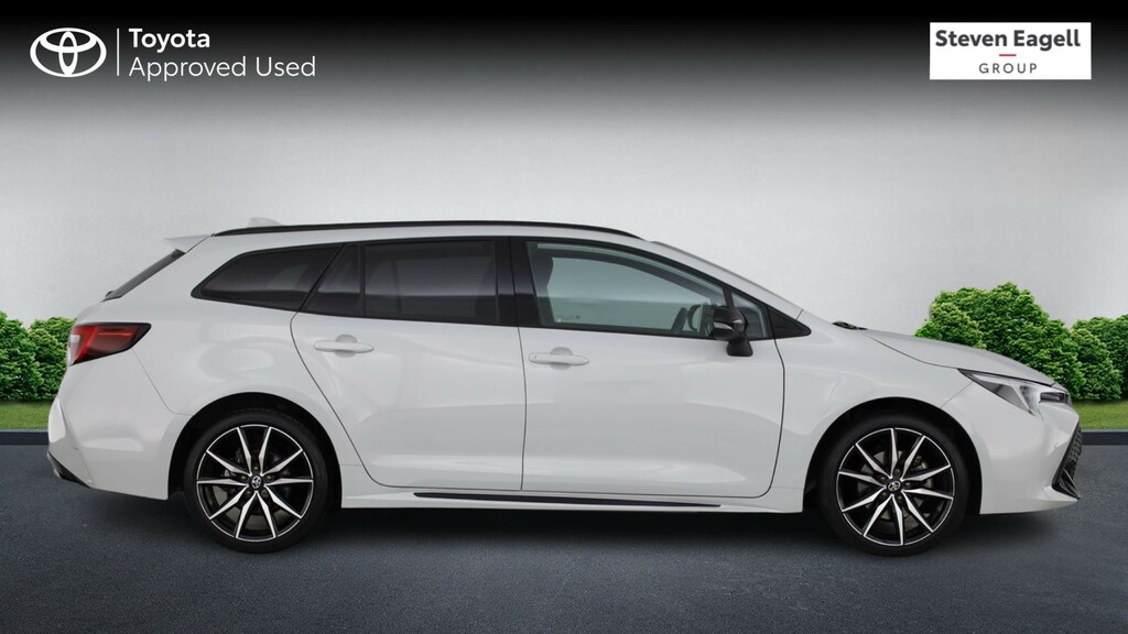 Toyota Corolla Active Black #16