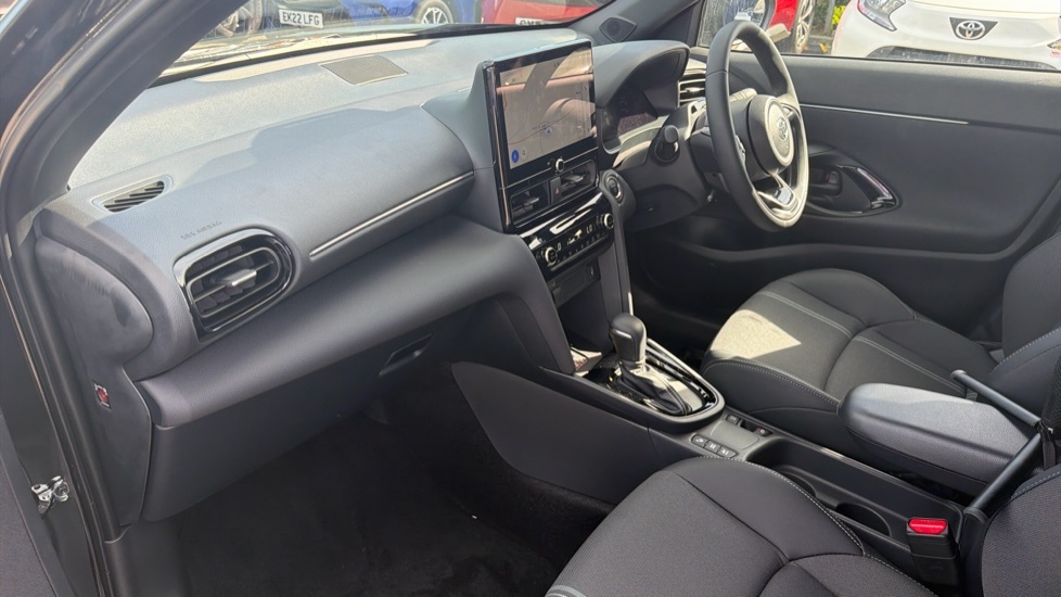 Toyota Yaris Cross 1.5 Vvt-h Excel E-cvt Euro 6 Ss FV26CYF Black #5