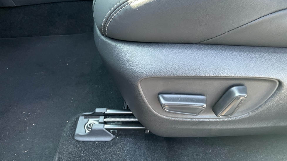 Toyota Rav 4 Gr Sport Black #60