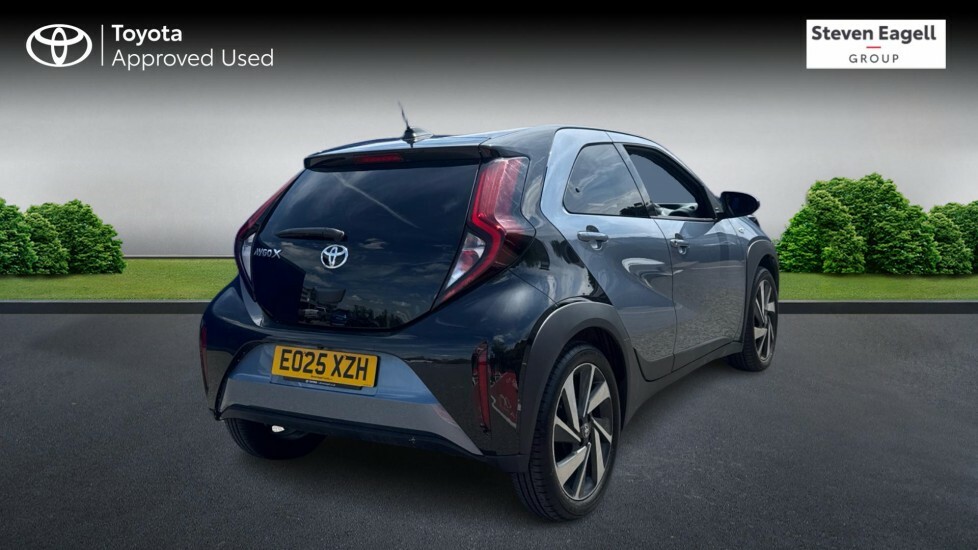 Toyota Aygo X 1.0 Vvt-i Edge X-shift Euro 6 Ss Grey #2