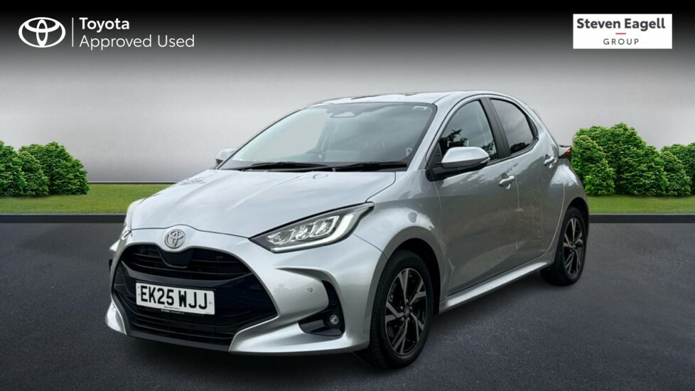 Toyota Yaris 1.5 Vvt-h Design E-cvt Euro 6 Ss Silver #3
