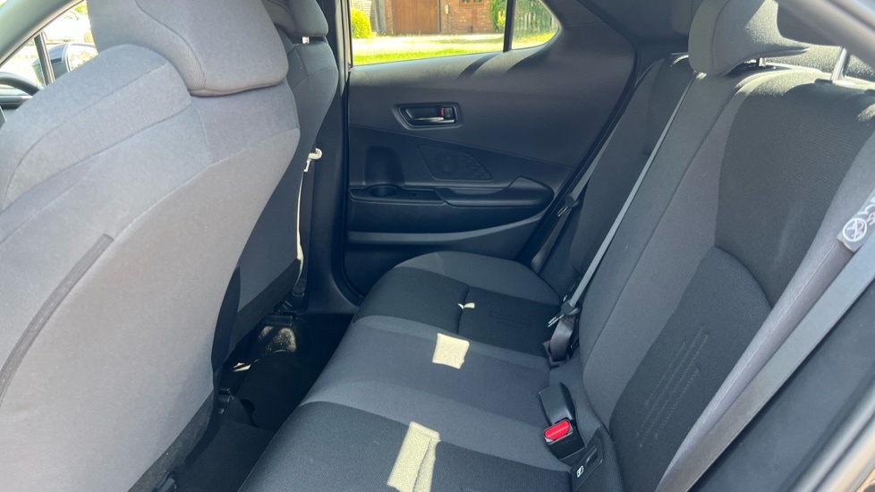Toyota C-Hr 1.8 Hybrid Excel Cvt Silver #15