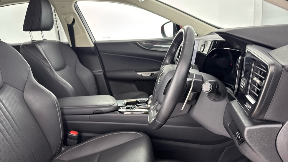 Lexus NX 2.5 450H 18.1Kwh Plug-in E-cvt 4Wd Black #13