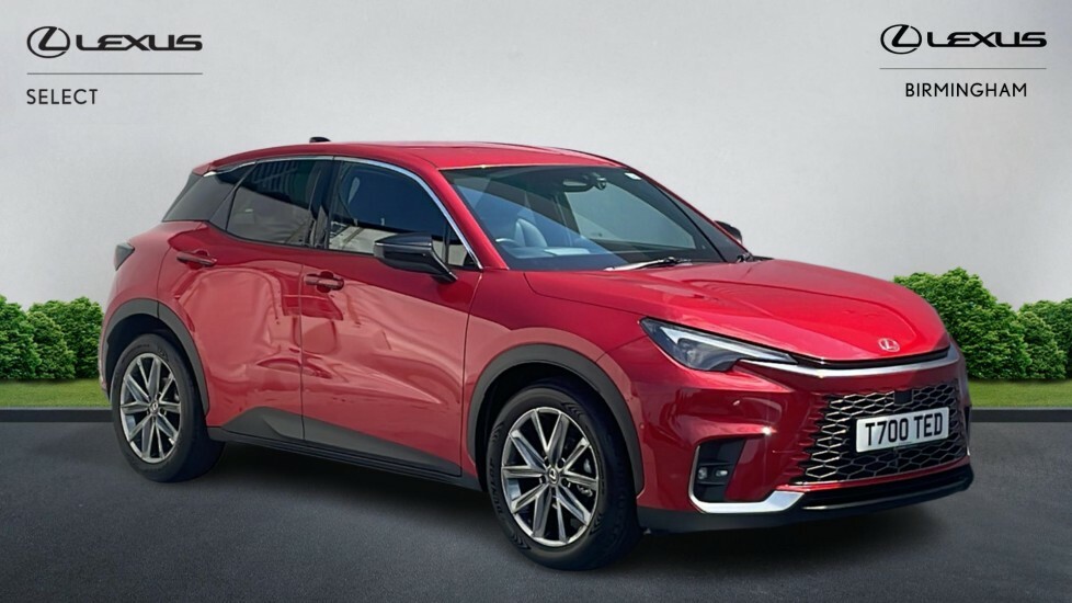 Lexus LBX 1.5 Vvt-ie Takumi E-cvt Euro 6 Ss Red