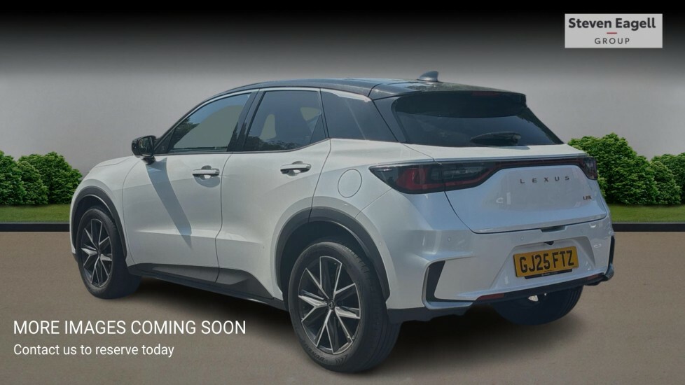 Lexus LBX 1.5 Vvt-ie Takumi Design Suv Hybrid E-c White #2