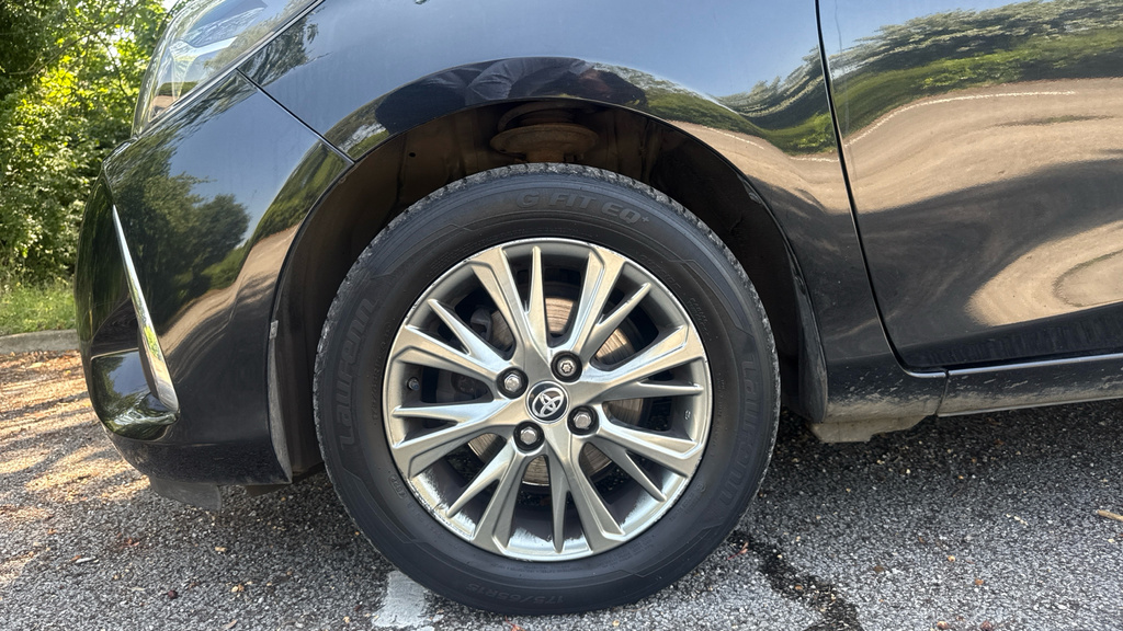 Toyota Yaris Yaris Dynamic Hev Cvt Grey #25