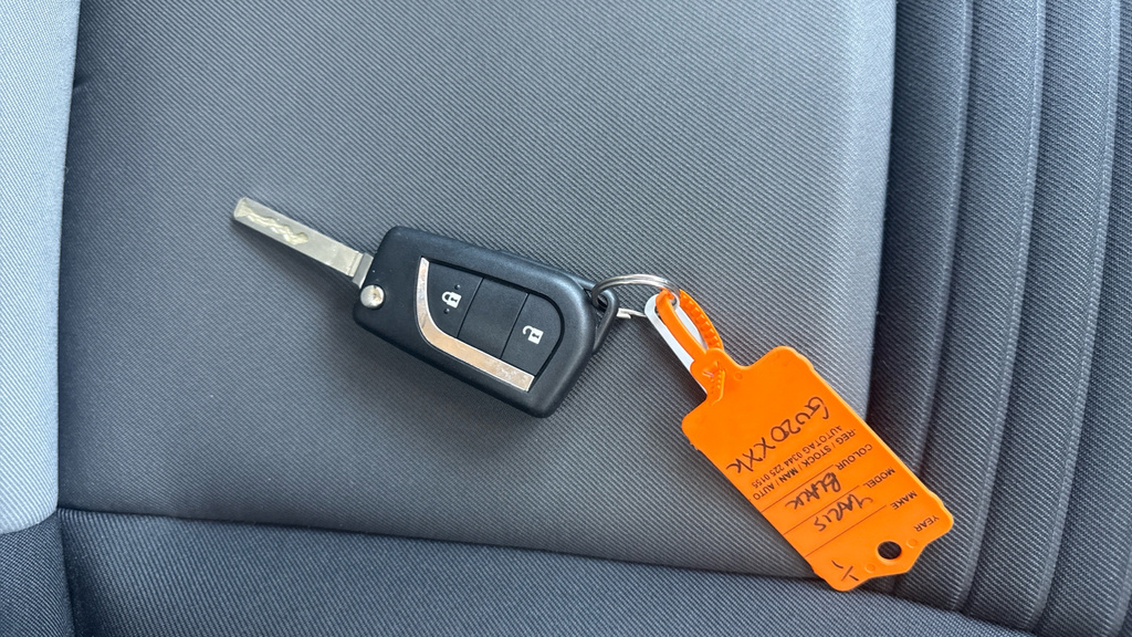 Toyota Yaris Yaris Dynamic Hev Cvt Grey #28