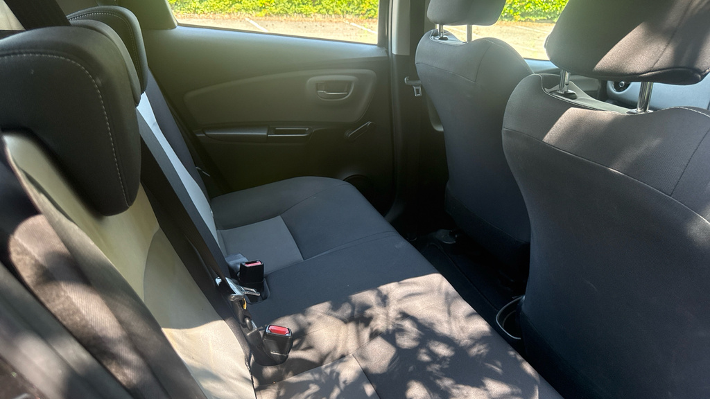 Toyota Yaris Yaris Dynamic Hev Cvt Grey #8