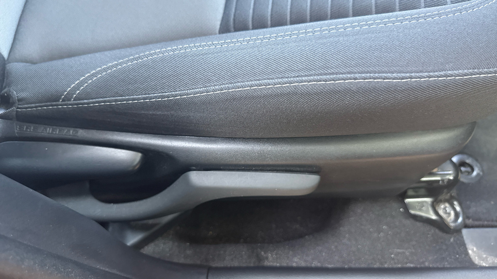 Toyota Yaris Yaris Dynamic Hev Cvt Grey #30
