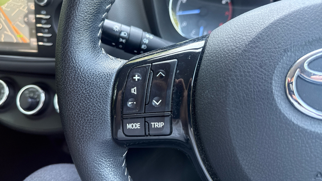 Toyota Yaris Yaris Dynamic Hev Cvt Grey #37